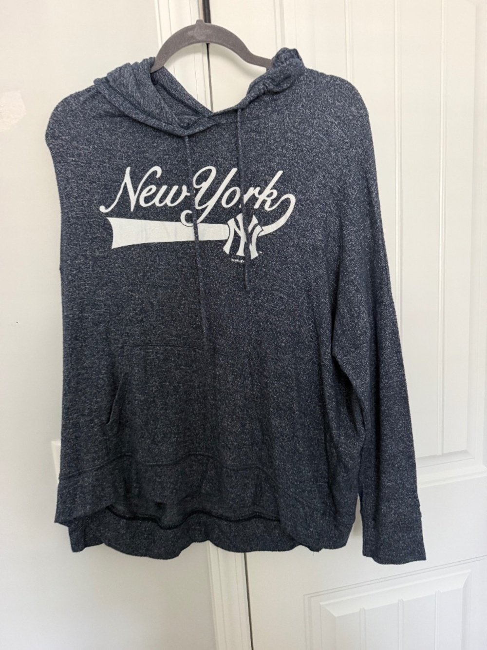New York yankees branded hoodie